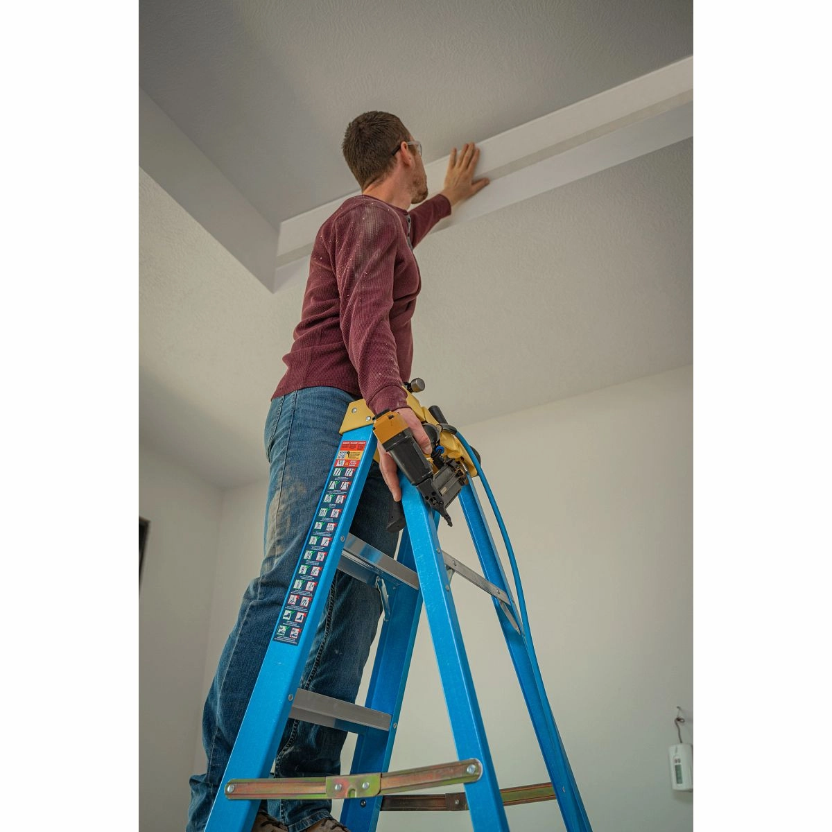 6ft Type I Fiberglass Step Ladder