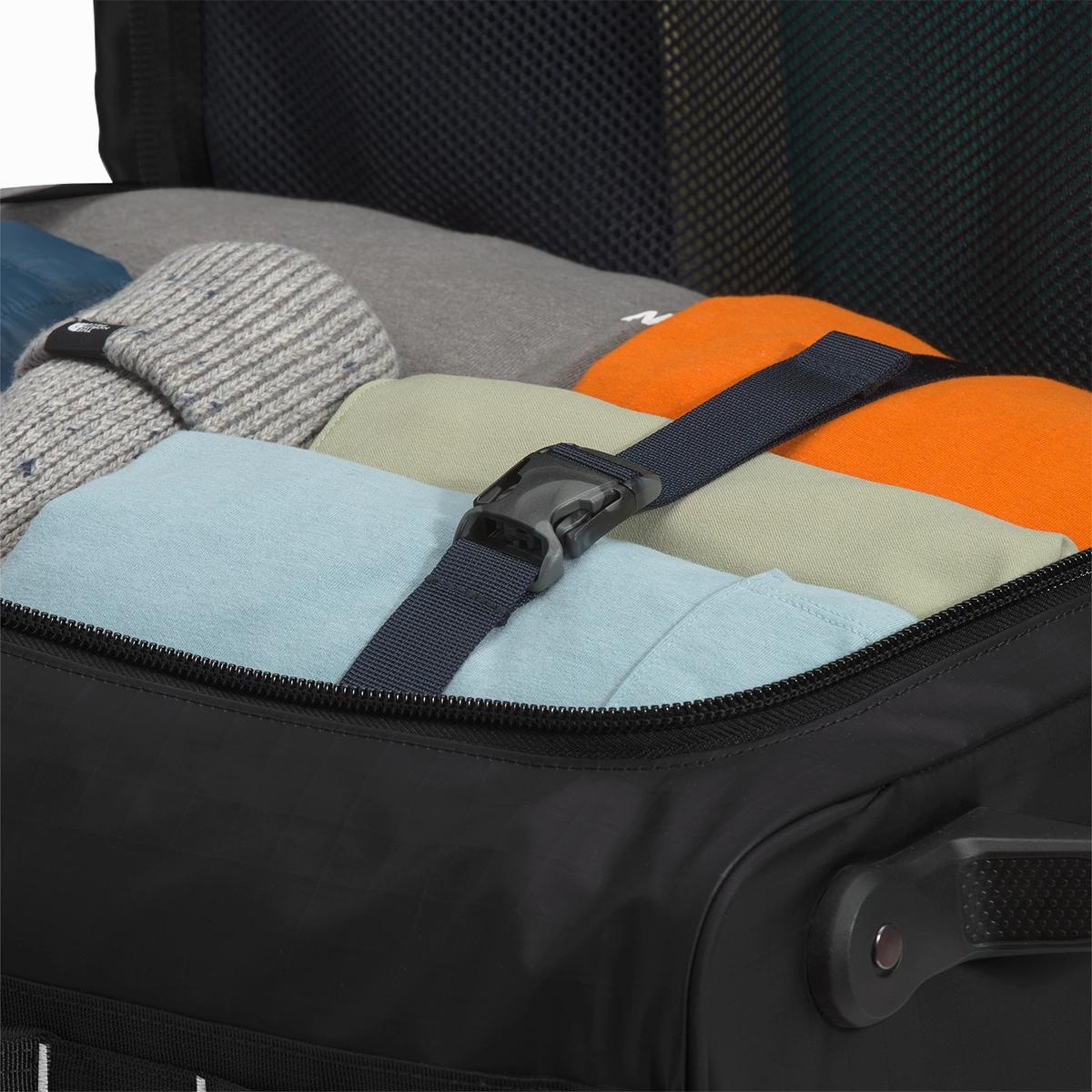 Base Camp Voyager 21in Roller