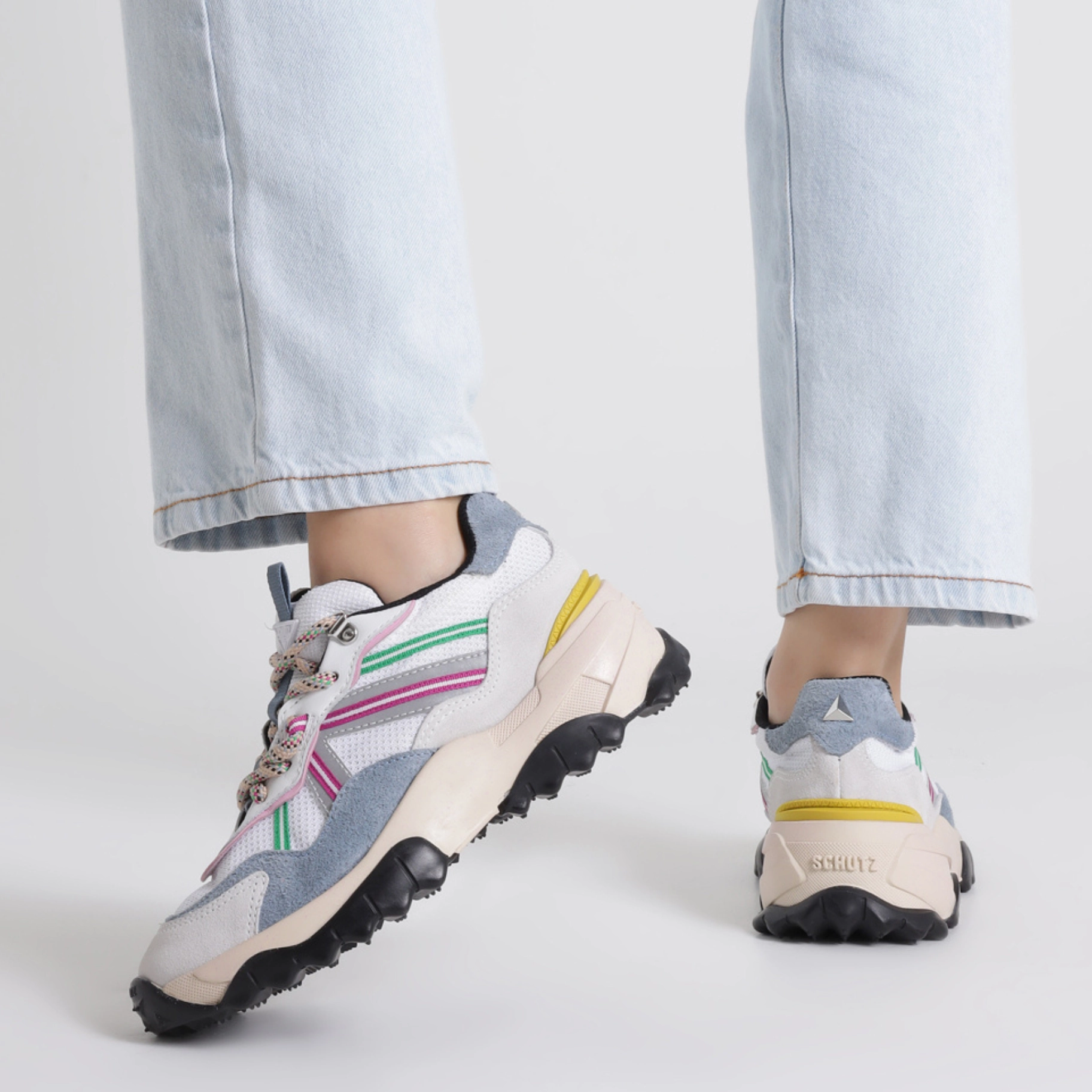 Explorer 001 Leather Sneaker