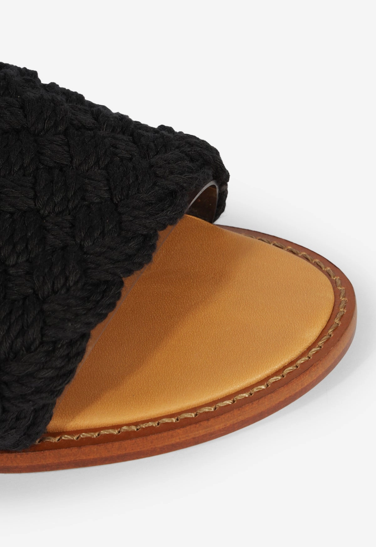 Isabel Flat Sandal